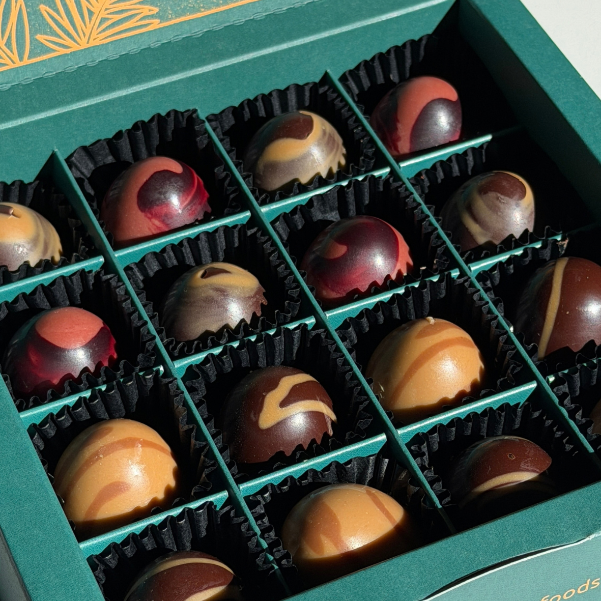 Genussmomente: Pralinen Mix 16er (Bio)